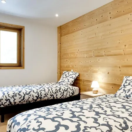 Grand Paradis B11 - Good Location & Parking דירה *